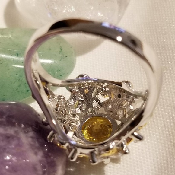 *Vintage Citrine Flower Two-tone Ring - Picture 5 of 6